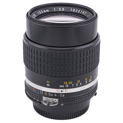 Nikon Nikkor 105mm f/2.5 MF